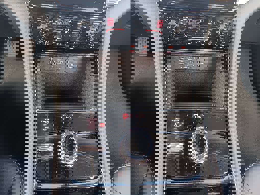 Used 2022 Jeep Grand Cherokee L Limited image 26