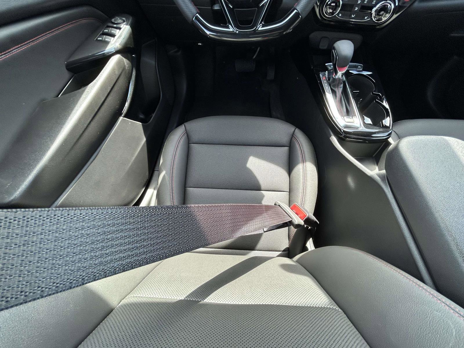 New 2026 Chevrolet Trax RS w/ Driver Confidence Package image 13