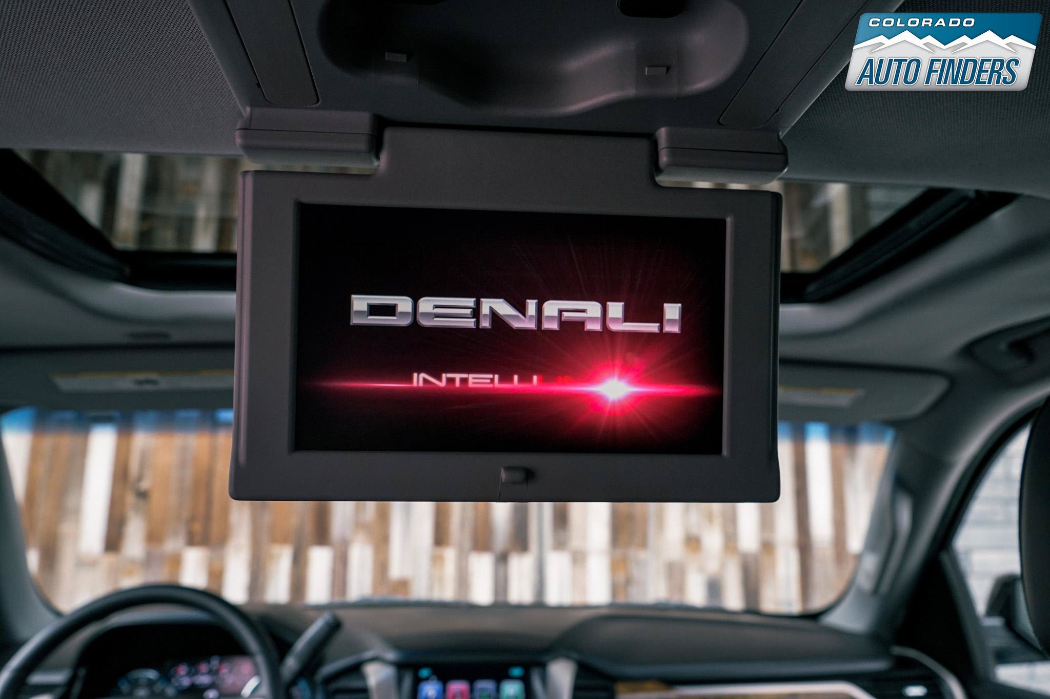 Used 2017 GMC Yukon XL Denali w/ Open Road Package AWD/4WD image 31