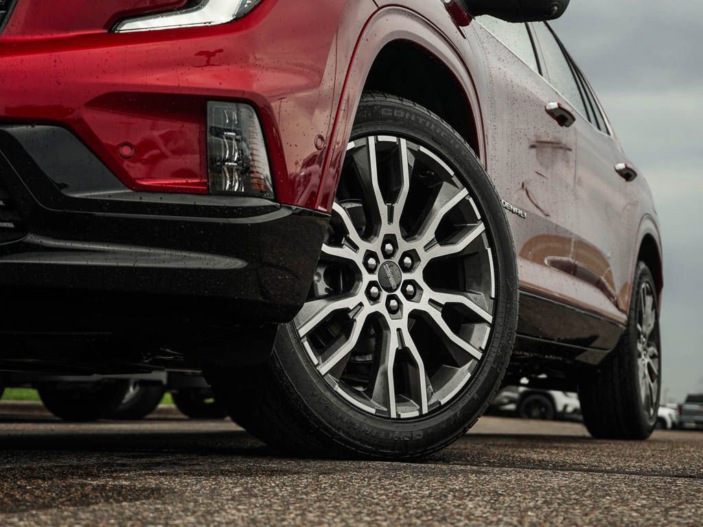 New 2027 GMC Acadia Denali Ultimate w/ LPO, Floor Liner Package AWD/4WD image 6