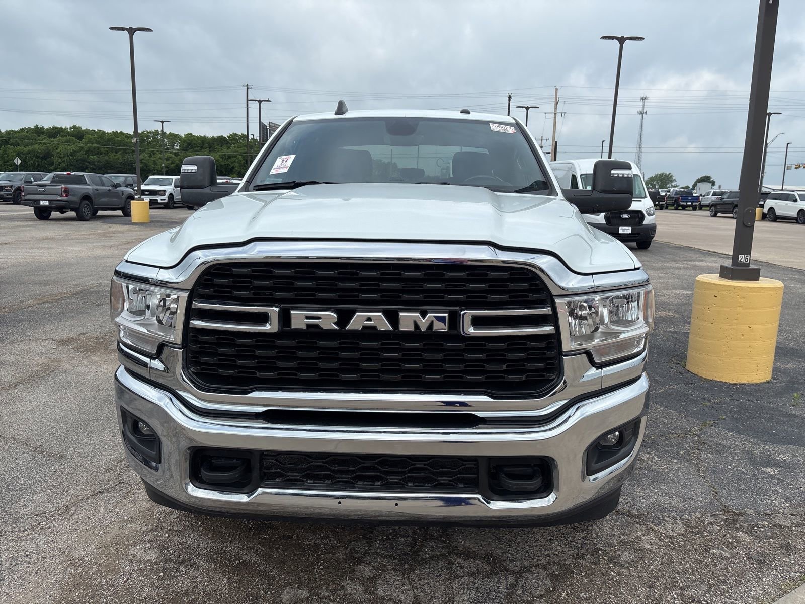 Used 2024 RAM 2500 Big Horn AWD/4WD image 6