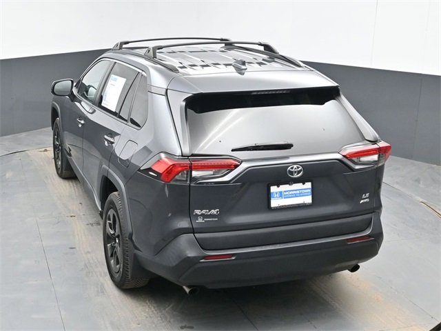 Used 2021 Toyota RAV4 LE image 34
