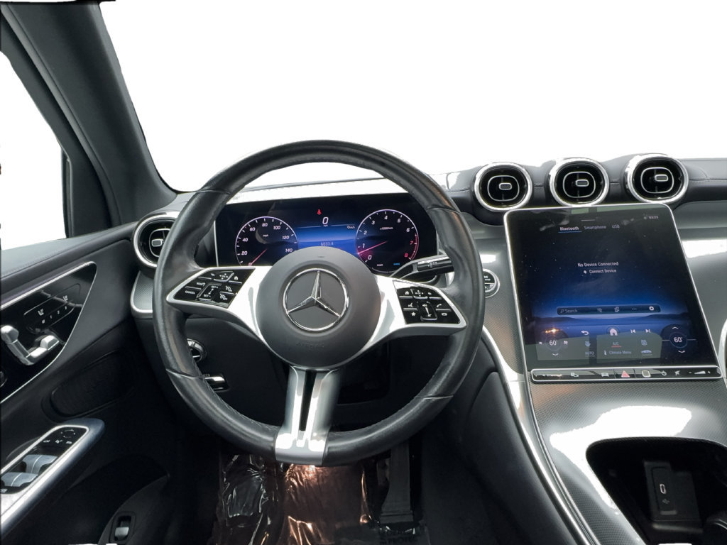 Used 2024 Mercedes-Benz GLC 300 image 36