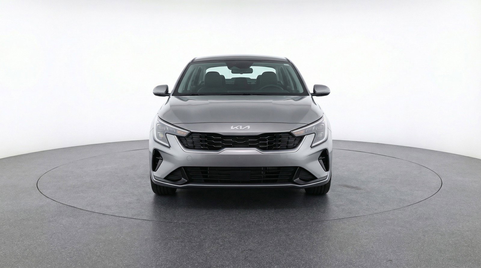 Used 2025 Kia K4 LXS image 2