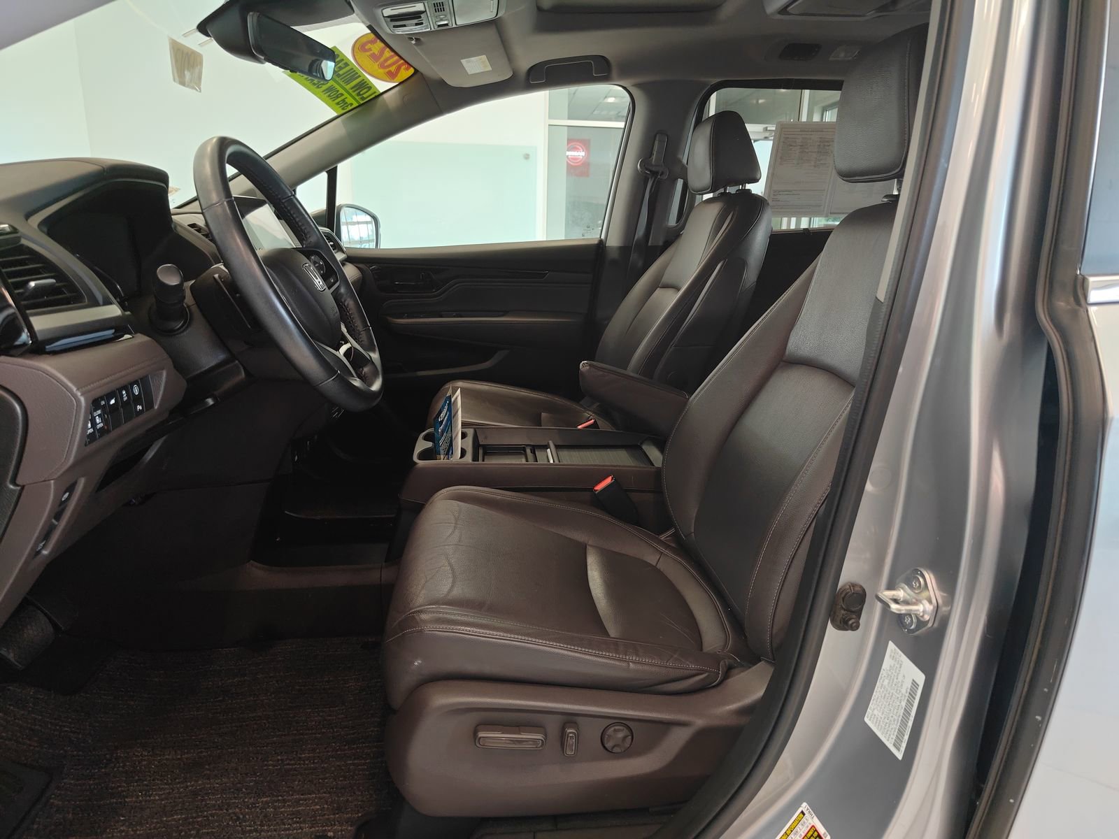 Used 2023 Honda Odyssey Touring image 10