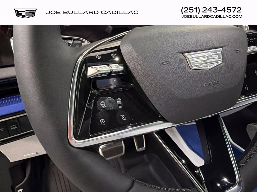 New 2027 Cadillac Optiq Sport w/ LPO, Floor Liner Package AWD/4WD image 15