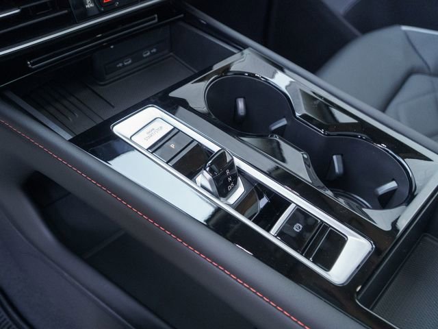 New 2026 Volkswagen Atlas Peak Edition image 13