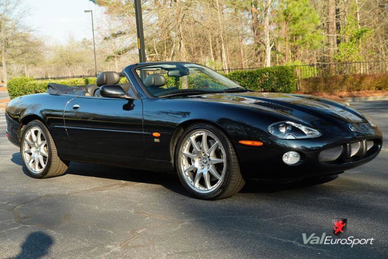 Used 2003 Jaguar XK8 Convertible image 30
