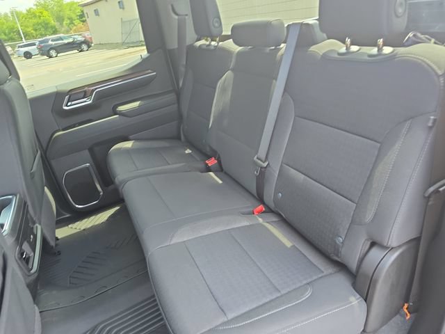Used 2024 Chevrolet Silverado 1500 RST w/ Z71 Off-Road Package AWD/4WD image 17