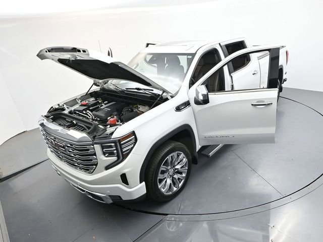 Used 2023 GMC Sierra 1500 Denali w/ Denali Reserve Package AWD/4WD image 38