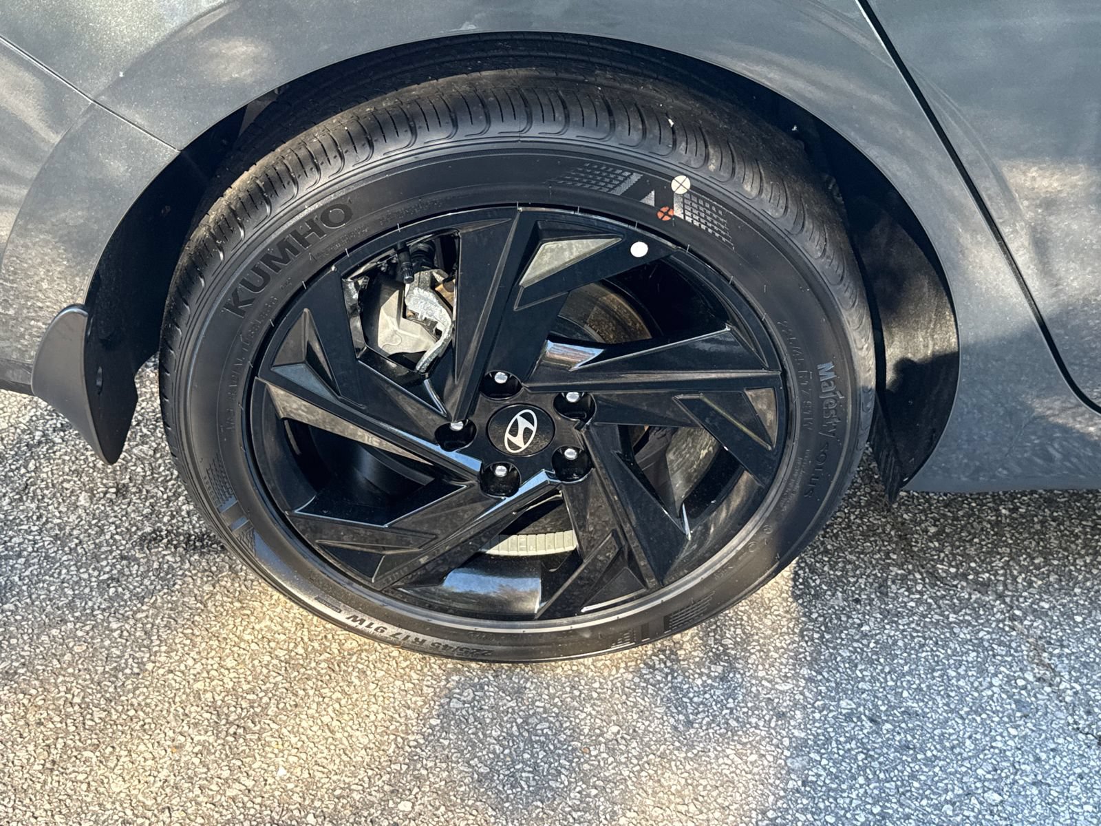 New 2026 Hyundai Elantra Sport FWD image 18