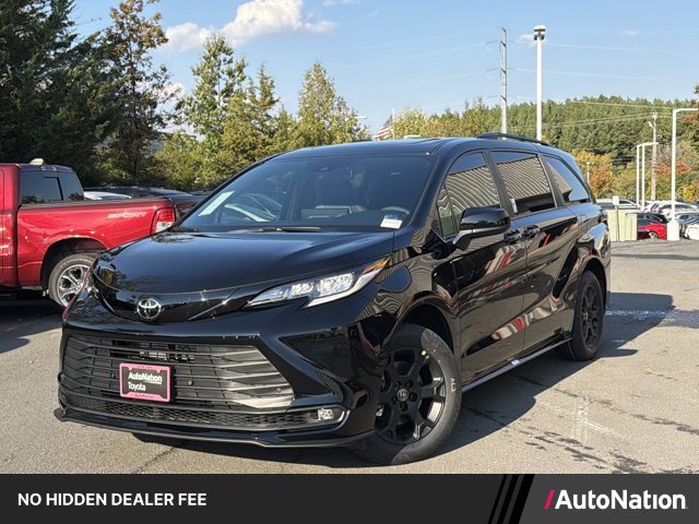 New 2026 Toyota Sienna XLE Woodland Edition