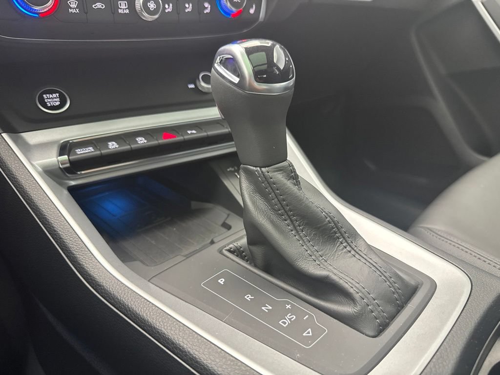 Used 2022 Audi Q3 2.0T Premium Plus AWD/4WD image 19