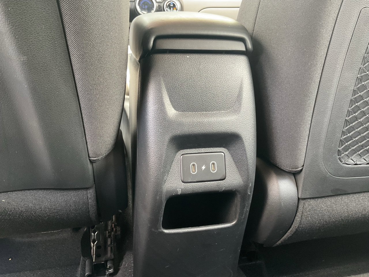 Used 2025 Hyundai Venue SEL FWD image 10