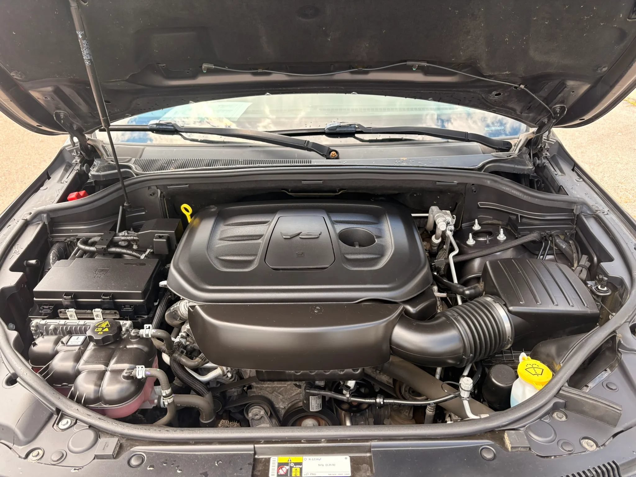 Used 2019 Jeep Grand Cherokee Laredo AWD/4WD image 28