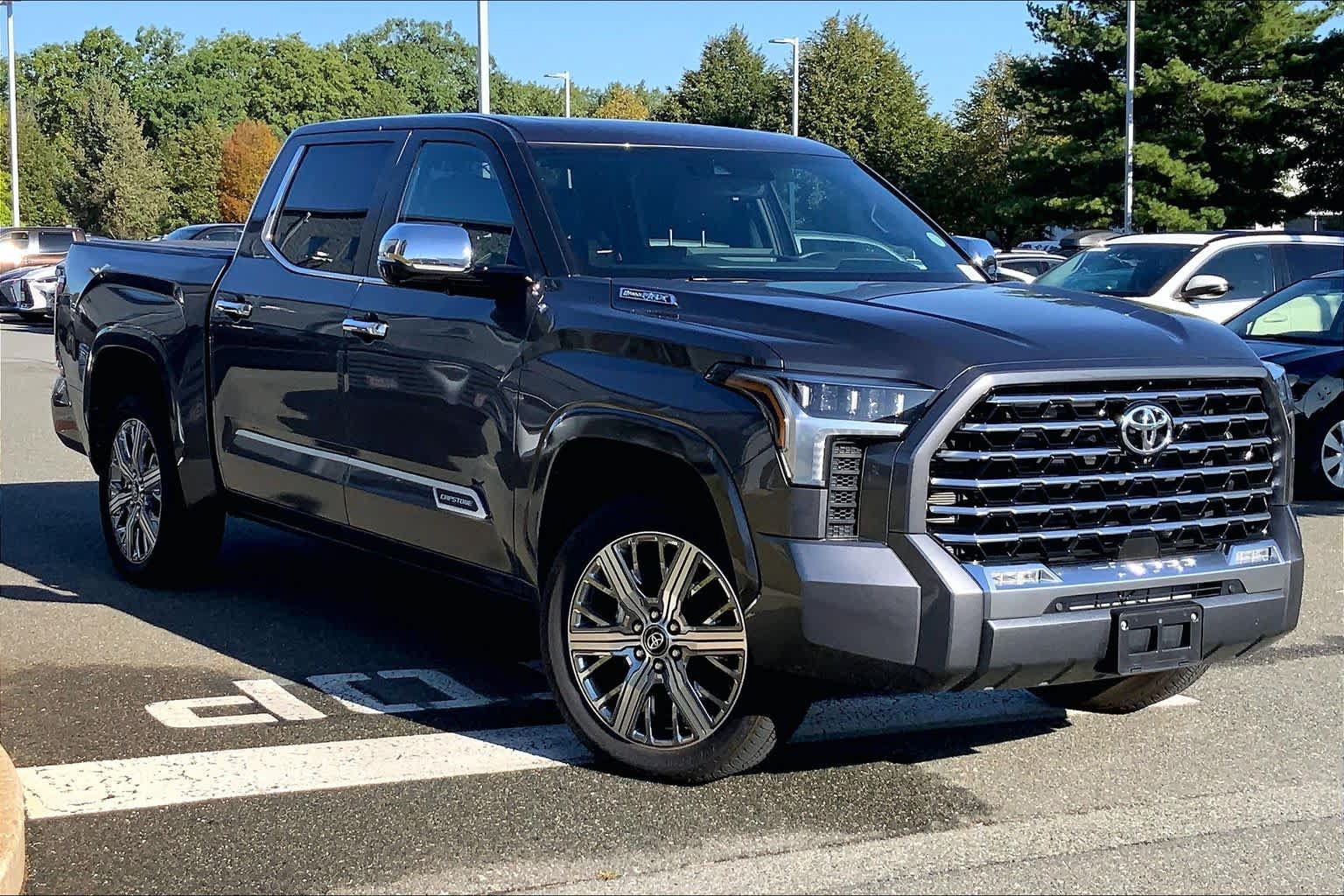 Used 2026 Toyota Tundra Capstone AWD/4WD image 3