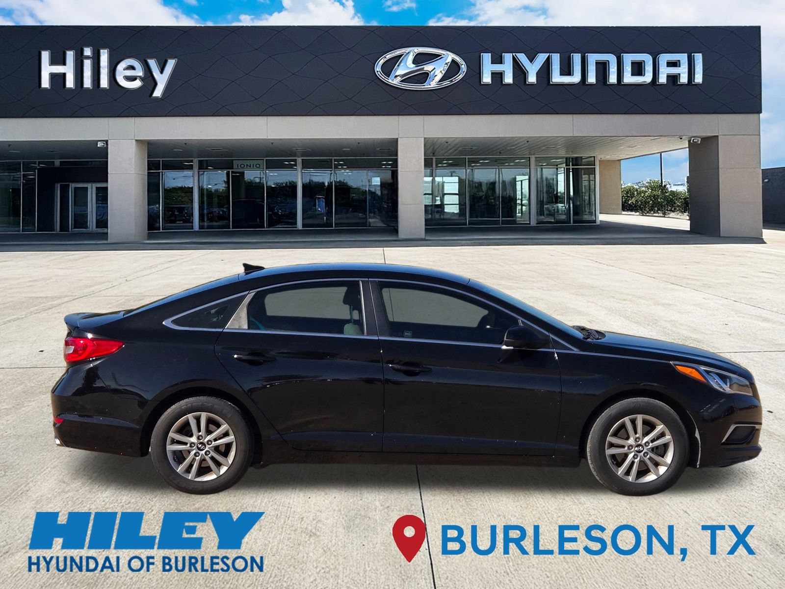 Used 2017 Hyundai Sonata SE w/ Cargo Package FWD image 3