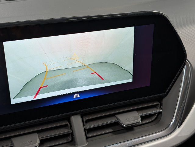 New 2026 Chevrolet Trax LT w/ Sunroof Package FWD image 22