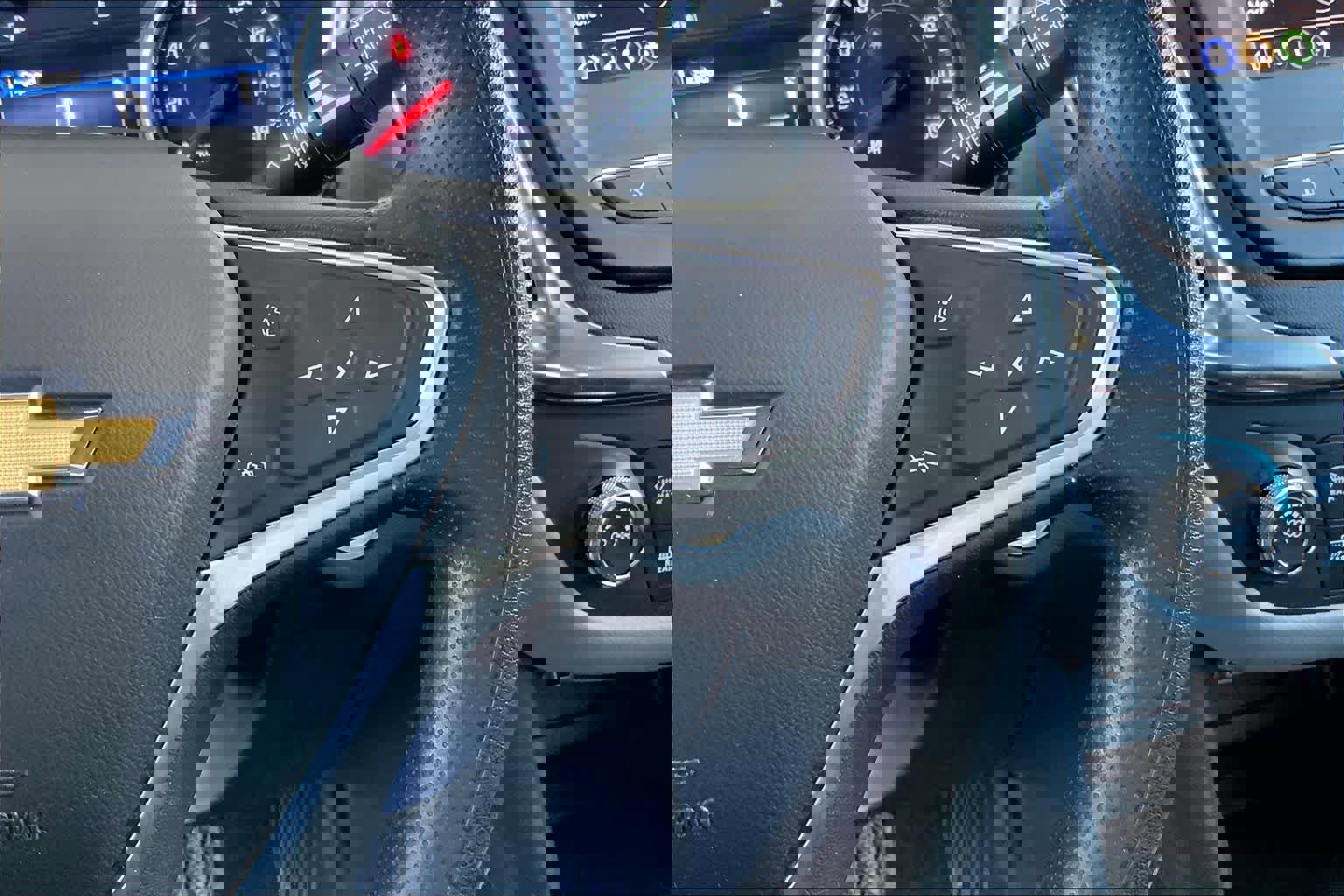 Used 2023 Chevrolet Equinox LS w/ LS Convenience Package image 25