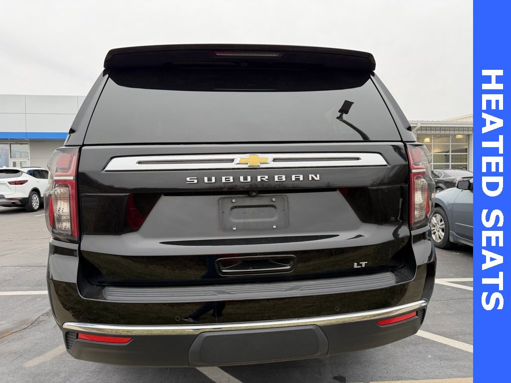 Used 2024 Chevrolet Suburban LT image 4