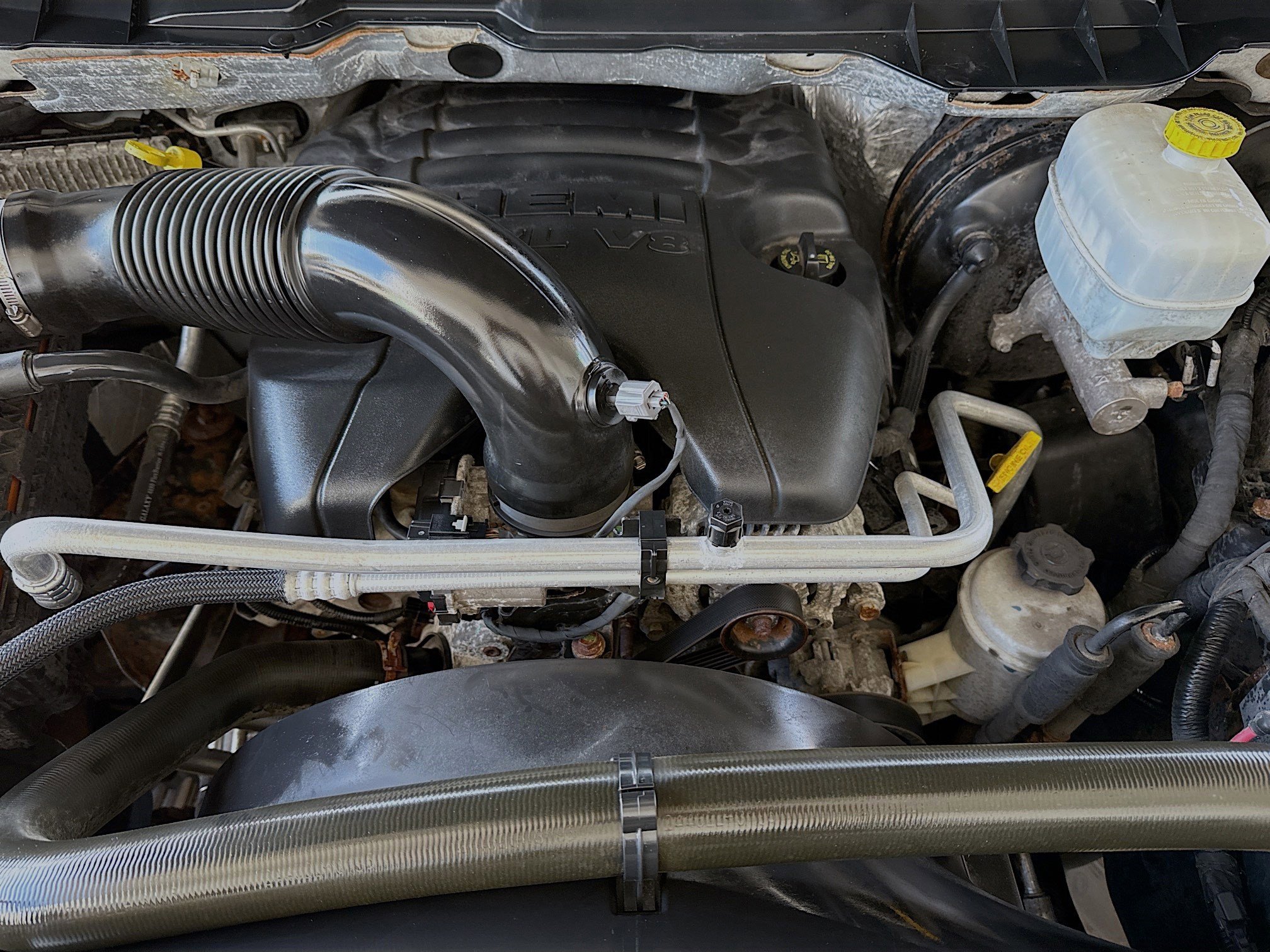 Used 2016 RAM 2500 SLT image 36