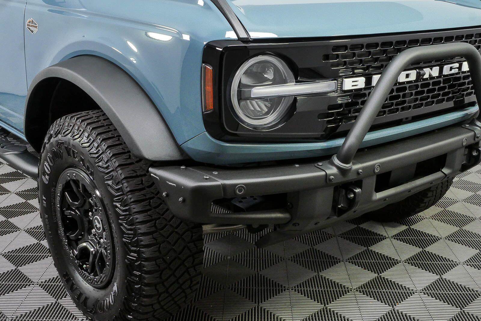 Used 2023 Ford Bronco Wildtrak AWD/4WD image 35