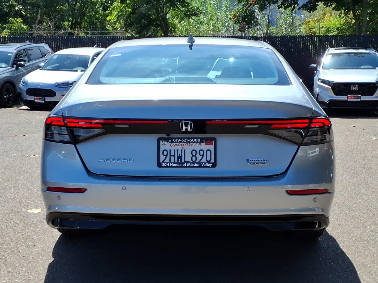 Used 2023 Honda Accord Touring image 5