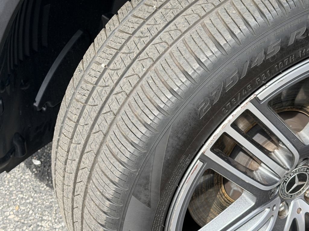 Used 2025 Mercedes-Benz GLS 450 4MATIC image 16