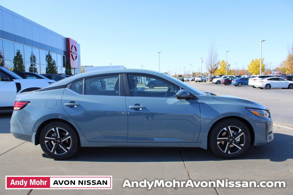 New 2025 Nissan Sentra SV image 3