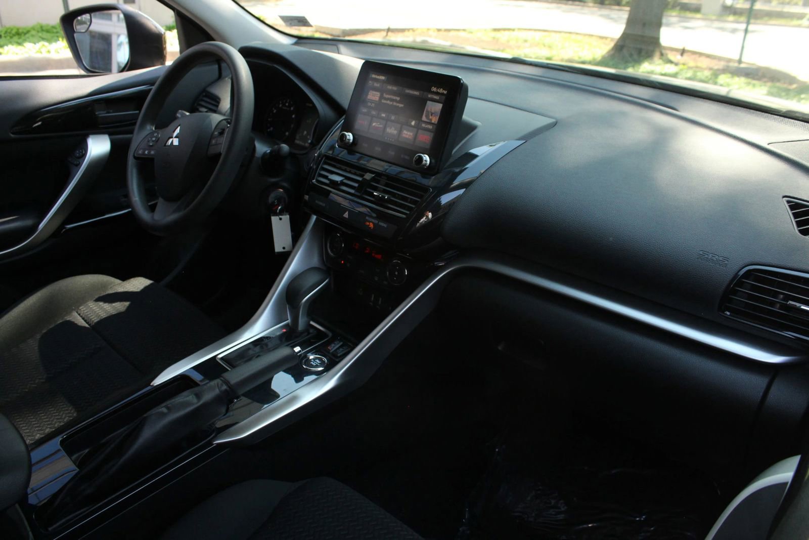Used 2022 Mitsubishi Eclipse Cross LE AWD/4WD image 24
