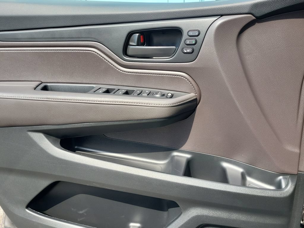 Used 2021 Honda Odyssey EX-L image 10
