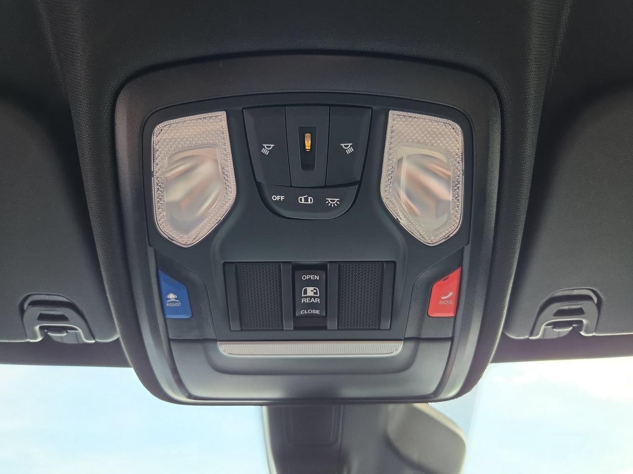 New 2026 RAM 1500 Express AWD/4WD image 22