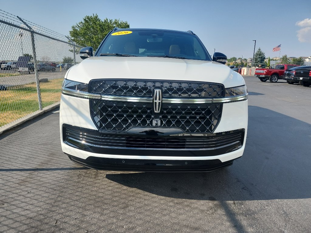 Used 2026 Lincoln Navigator L Black Label AWD/4WD image 2