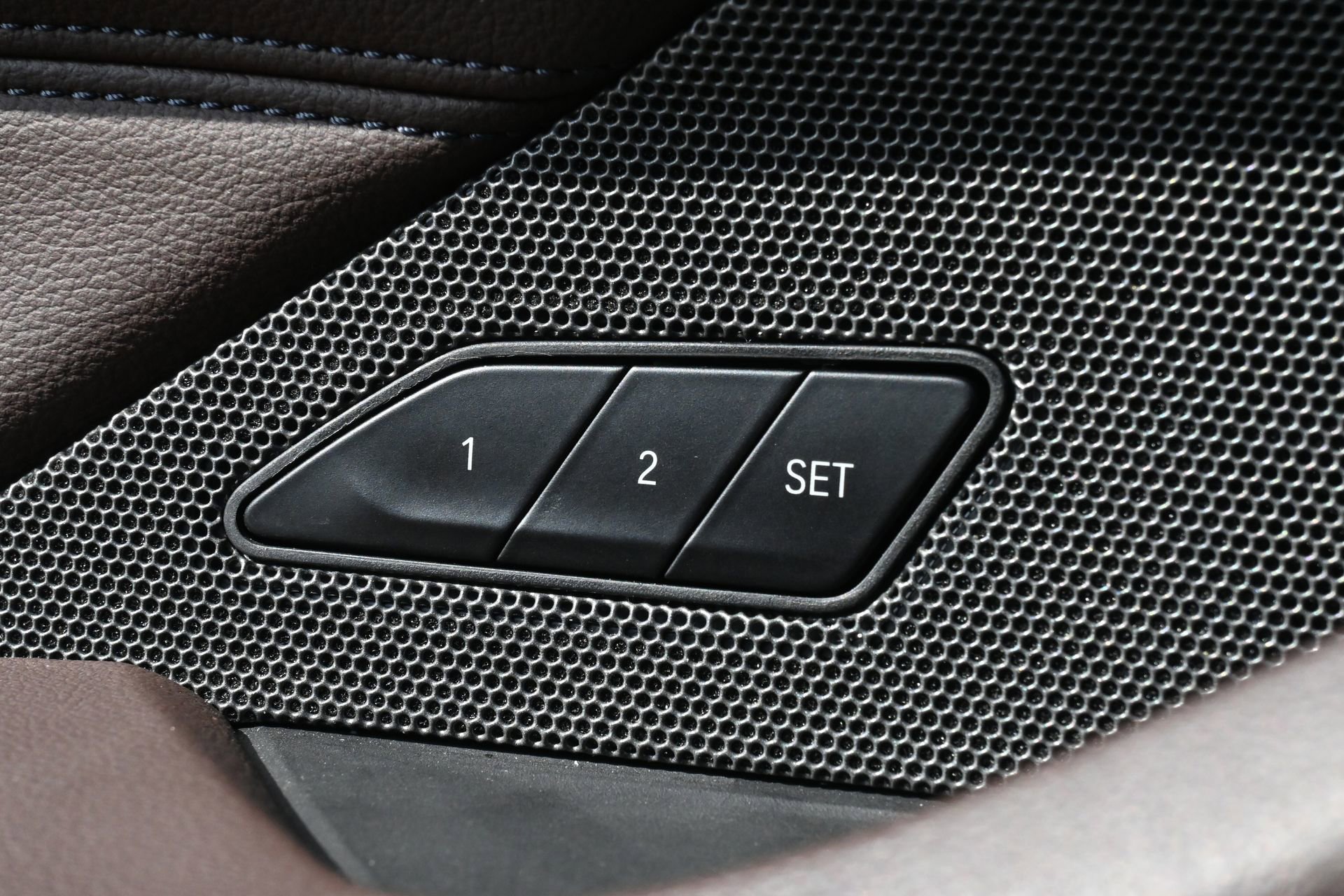 Used 2024 BMW 430i Coupe w/ M Sport Package image 14