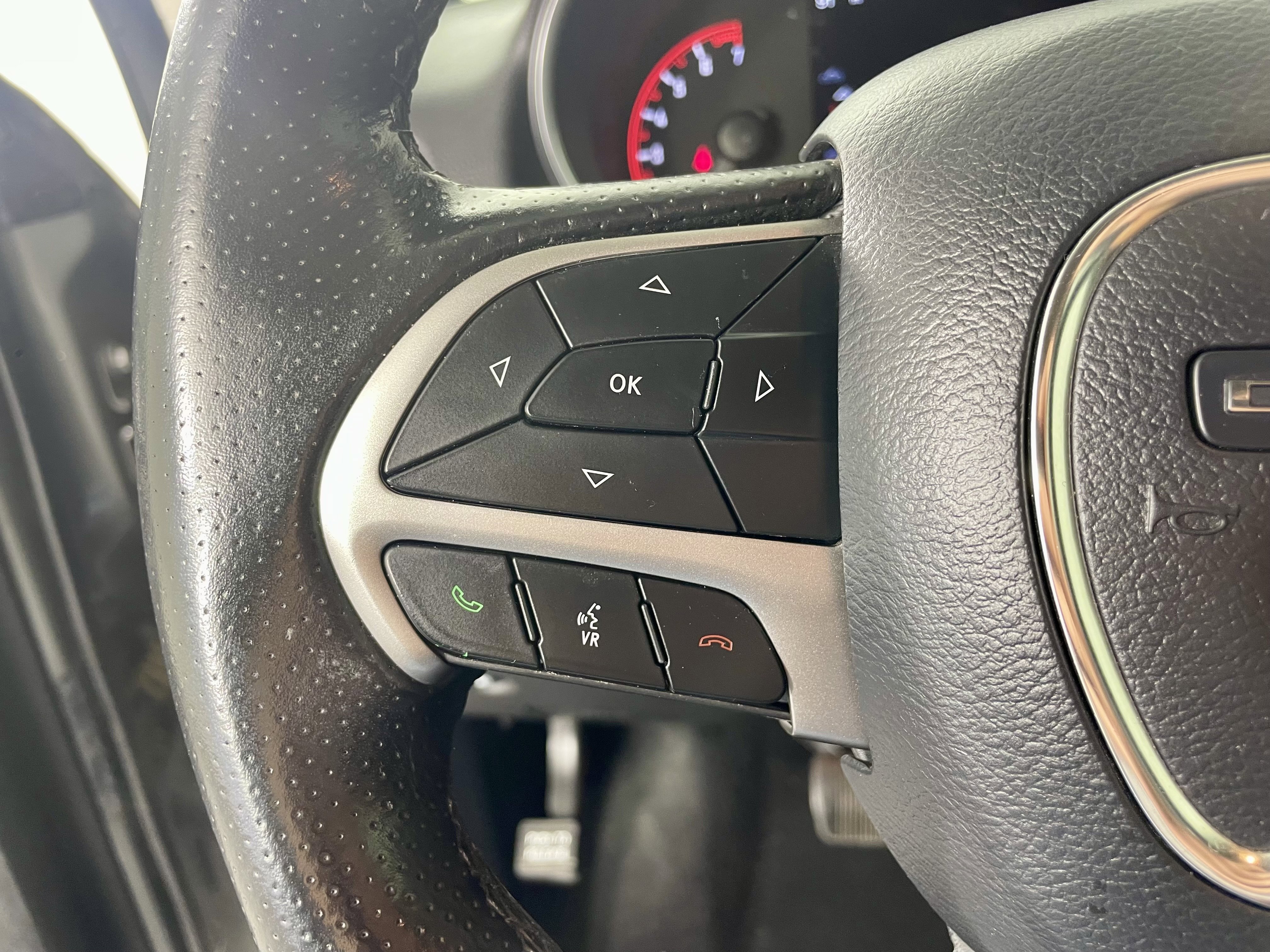 Used 2020 Dodge Durango SXT w/ Trailer Tow Group IV RWD image 15