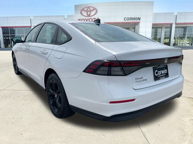 Used 2025 Honda Accord SE image 3