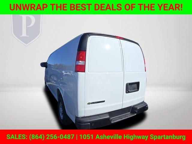 New 2025 Chevrolet Express 2500 Extended w/ Driver Convenience Package image 8