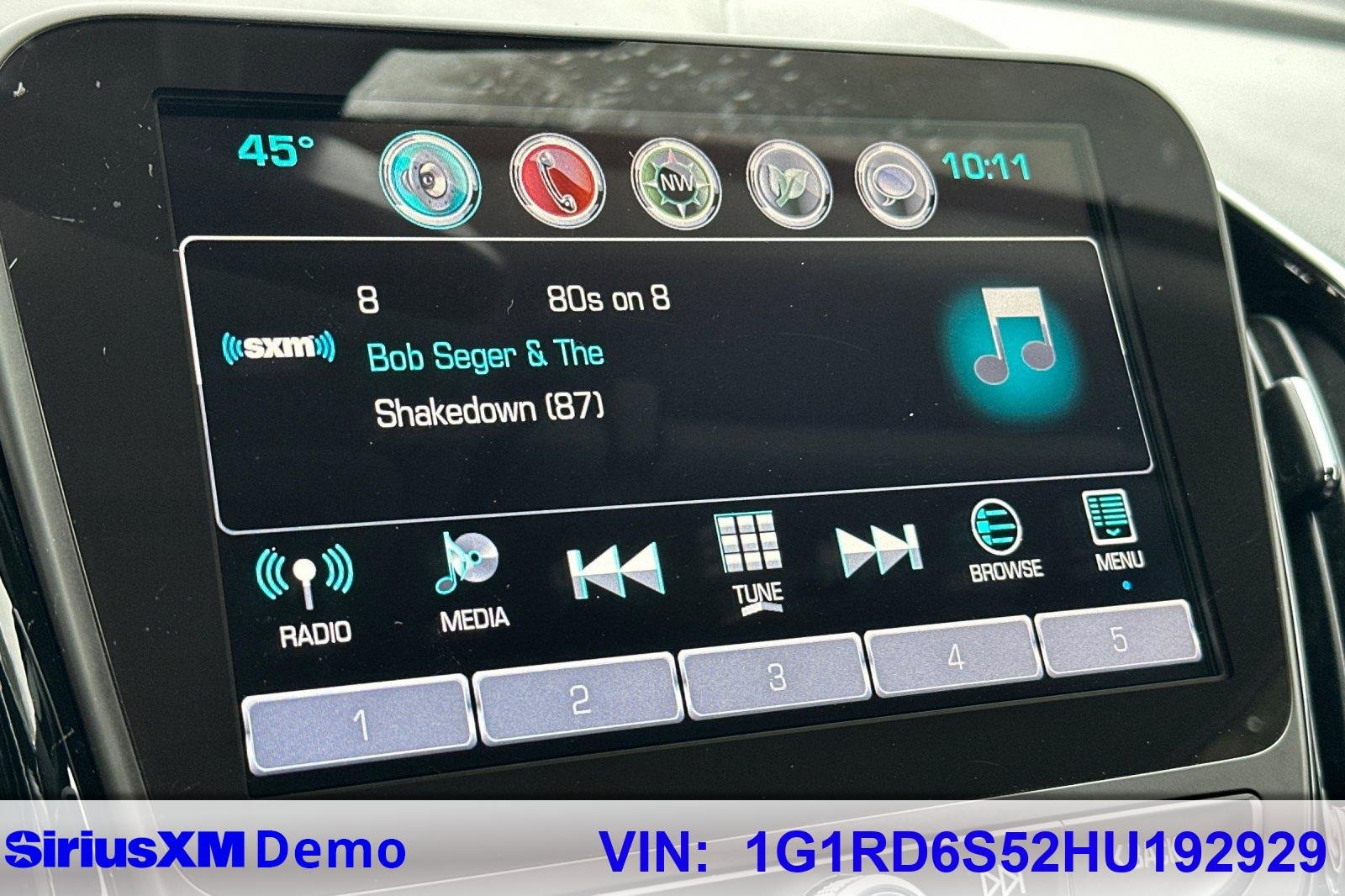 Used 2017 Chevrolet Volt Premier w/ Driver Confidence II Package image 31