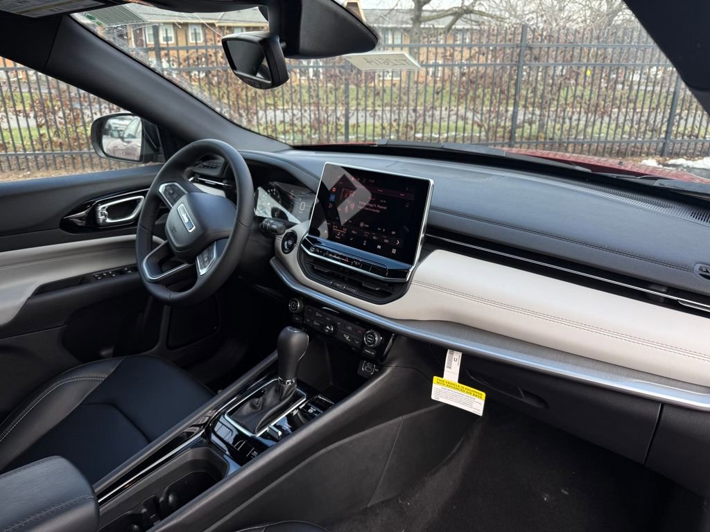 New 2026 Jeep Compass Limited image 12