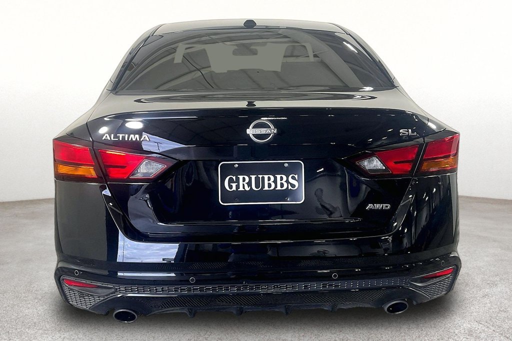 Used 2025 Nissan Altima 2.5 SL AWD/4WD image 5