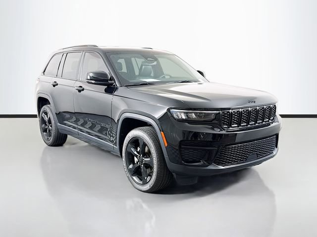 Used 2023 Jeep Grand Cherokee Altitude