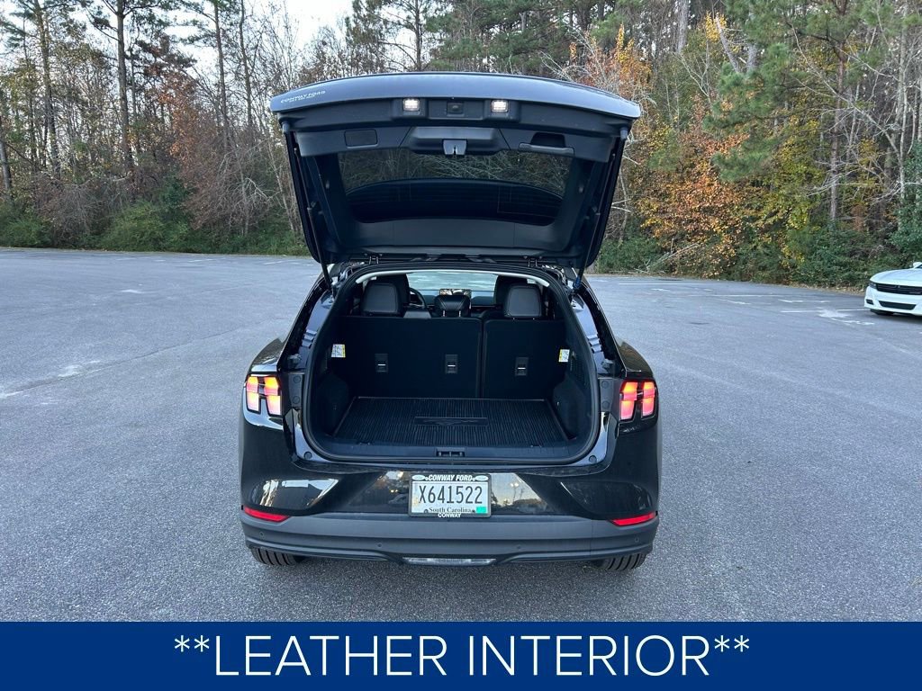 Used 2025 Ford Mustang Mach-E Select w/ Interior Protection Package image 7