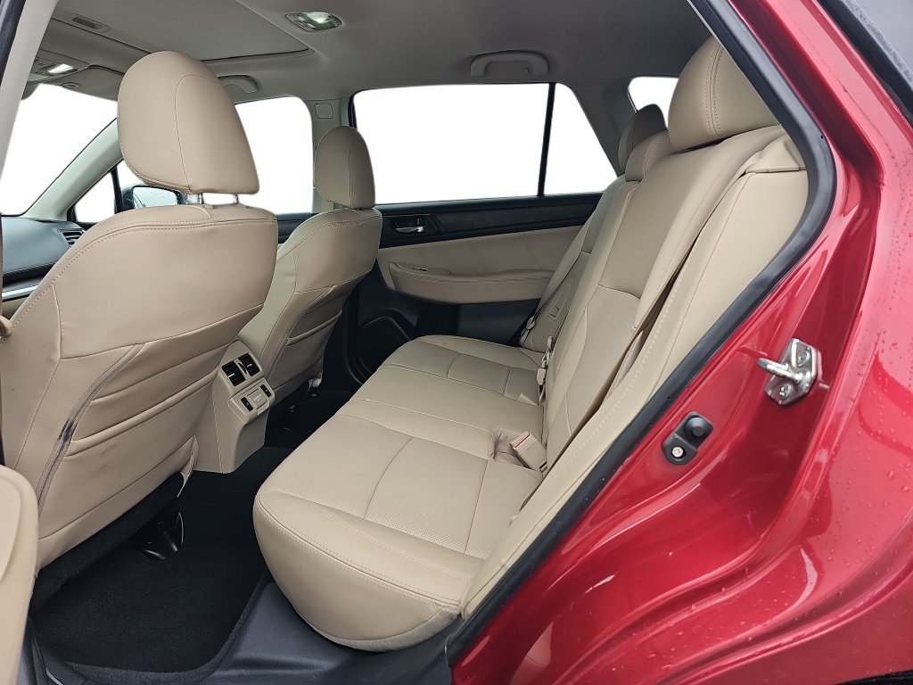 Used 2018 Subaru Outback 2.5i Limited AWD/4WD image 14