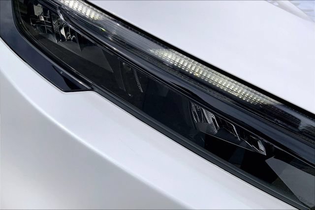 Used 2026 Honda CR-V Sport image 28