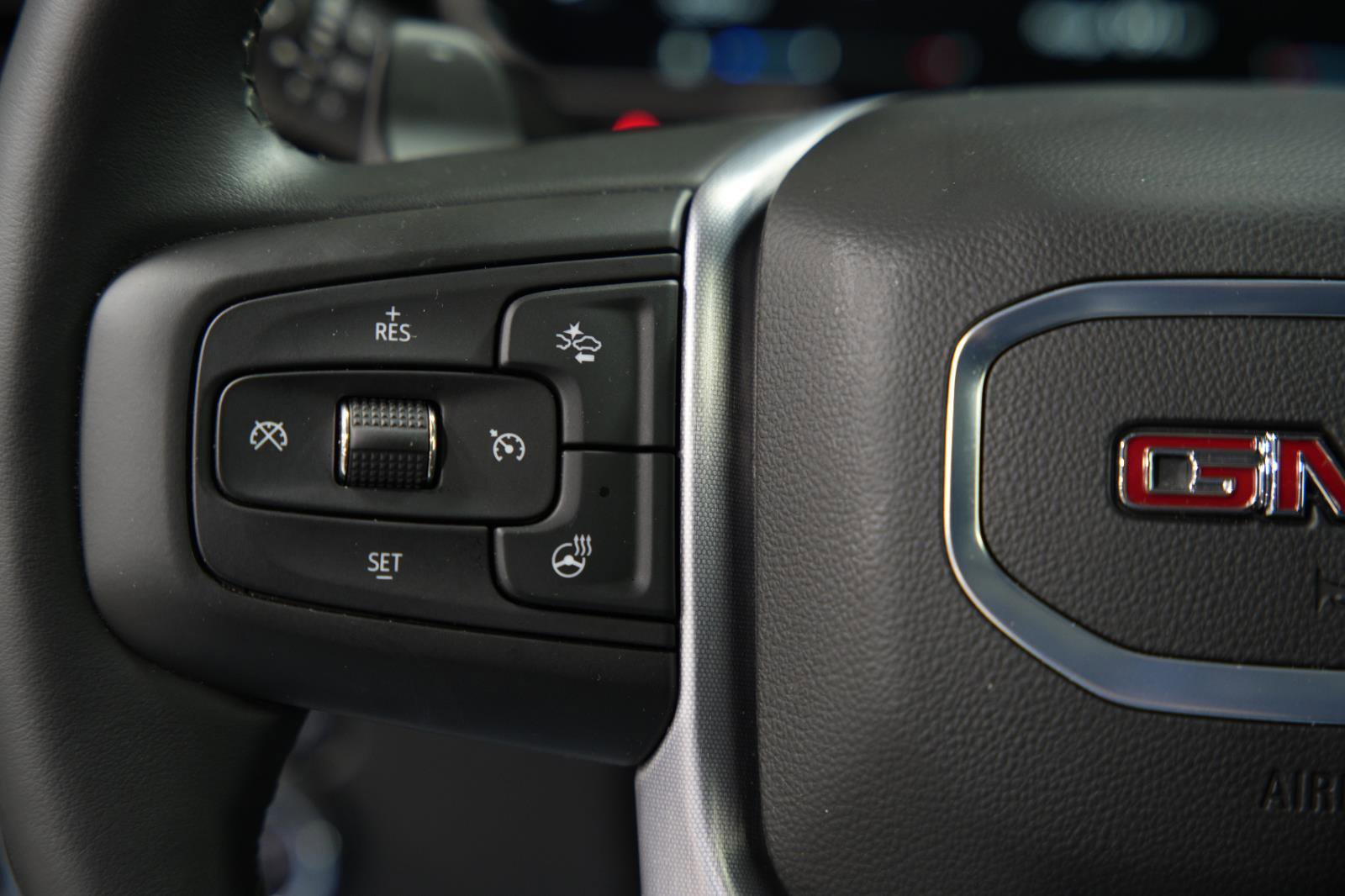 Used 2026 GMC Sierra 1500 SLT w/ SLT Premium Plus Package image 31