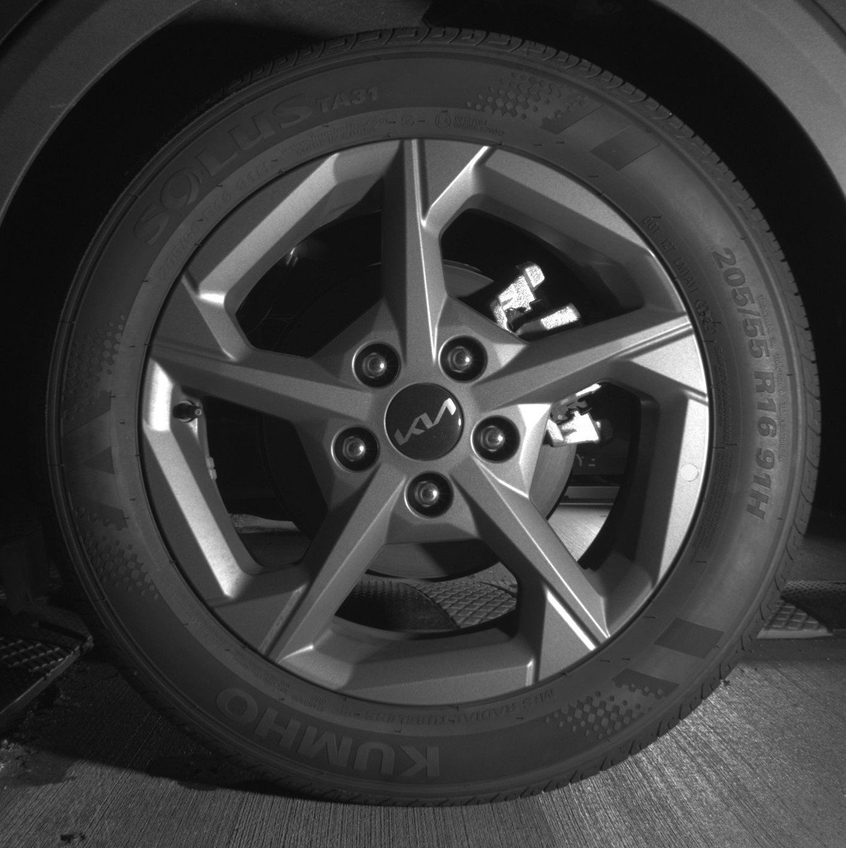 Used 2025 Kia K4 LXS image 14