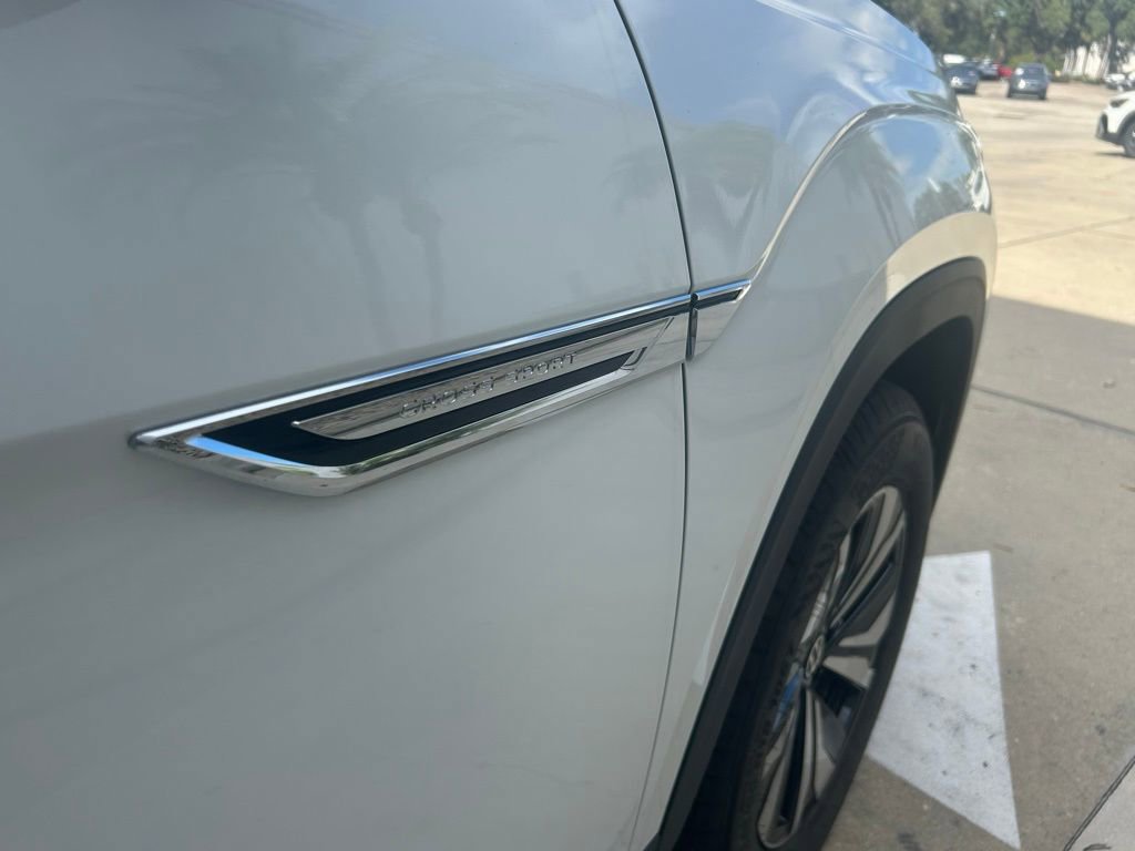 New 2026 Volkswagen Atlas Cross Sport SE image 33