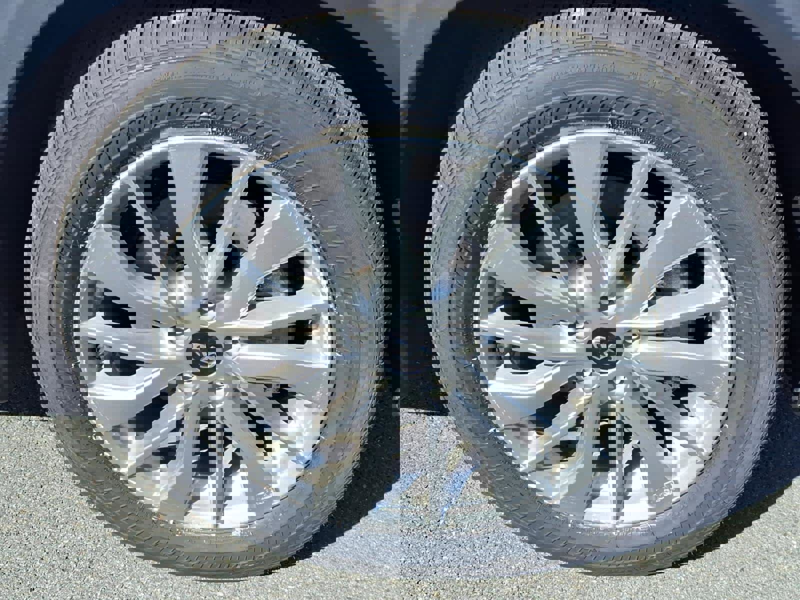 Used 2023 INFINITI QX50 Luxe image 7