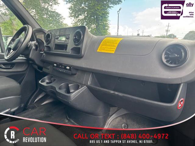 Used 2019 Mercedes-Benz Sprinter 170 image 9