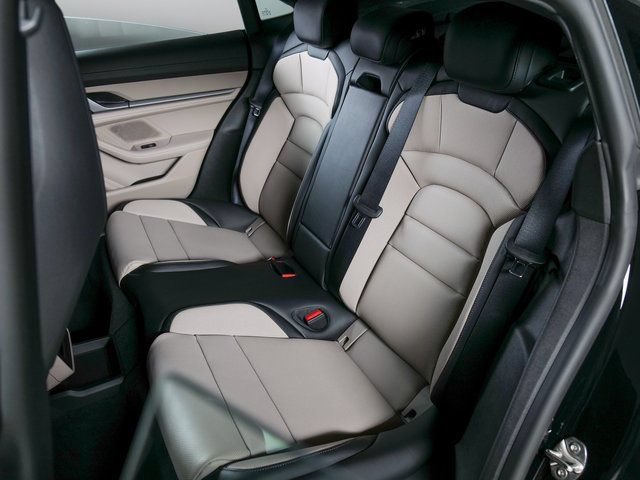 New 2026 Porsche Taycan 4S AWD/4WD image 14